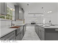 1136 22nd ST