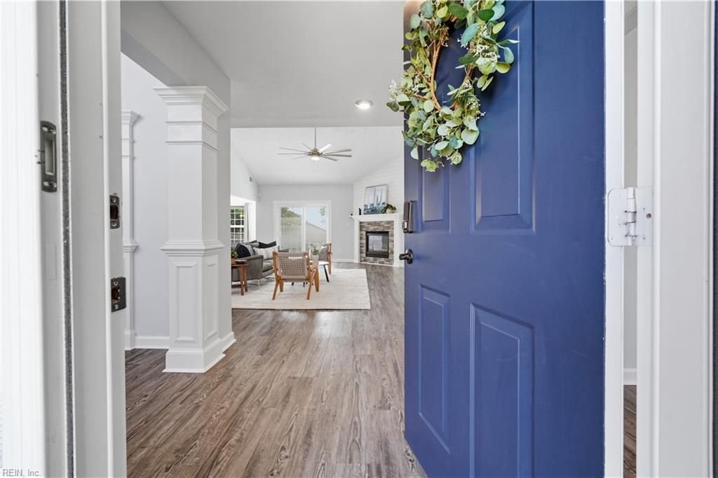 Photo of 1620 Lockridge Court, Virginia Beach, VA 23454 (MLS # 10627569)