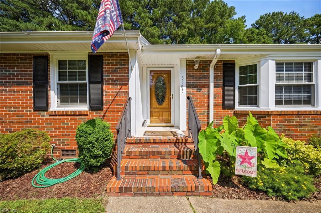 Photo of 3505 Pine Road, Portsmouth, VA 23703 (MLS # 10642715)