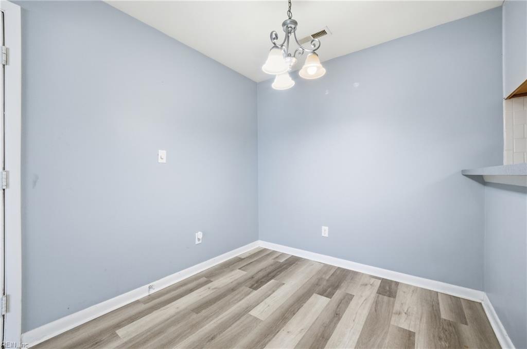 3954 Palomino DR 103