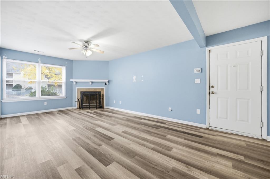 3954 Palomino DR 103