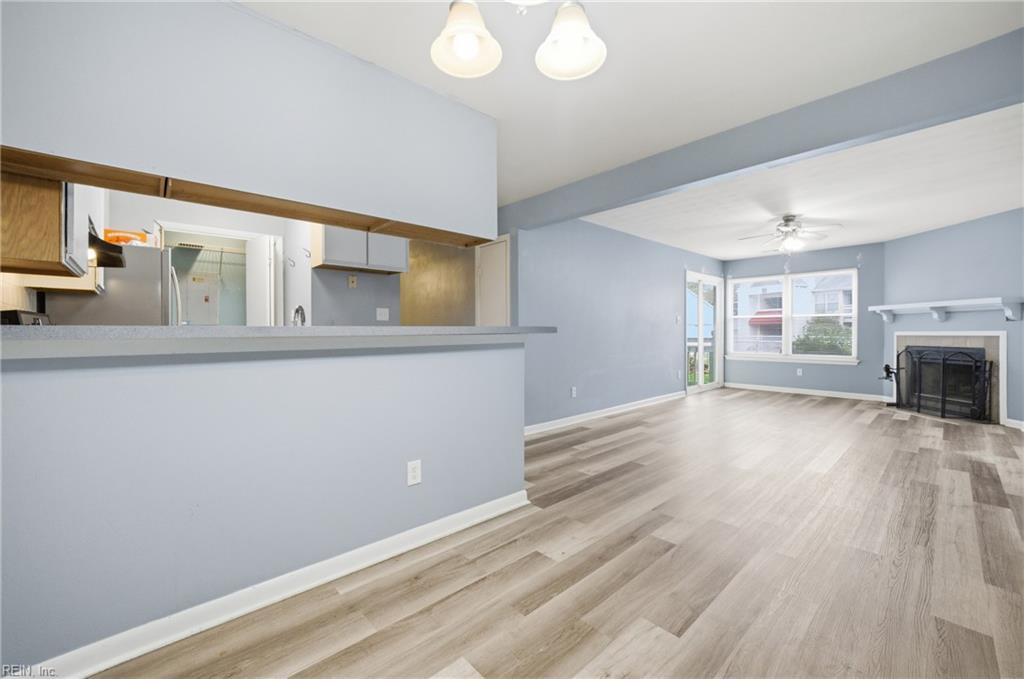 3954 Palomino DR 103