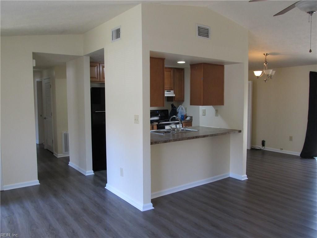 Photo of 507 Ashwood Drive, Newport News, VA 23602 (MLS # 10627410)