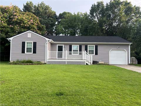 Photo of 191 Lori Circle Circle, Newport News, VA 23602 (MLS # 10648119)