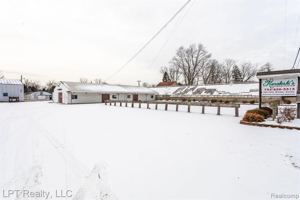 listing image 24