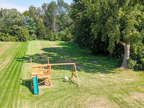 A home in Grand Blanc Twp