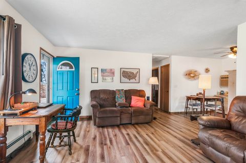 A home in RoscommonTownship_Roscommon