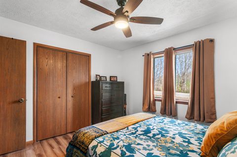 A home in RoscommonTownship_Roscommon
