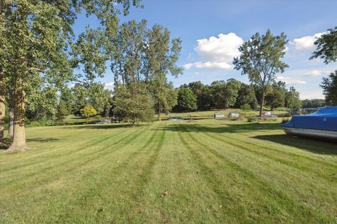 A home in Somerset Twp