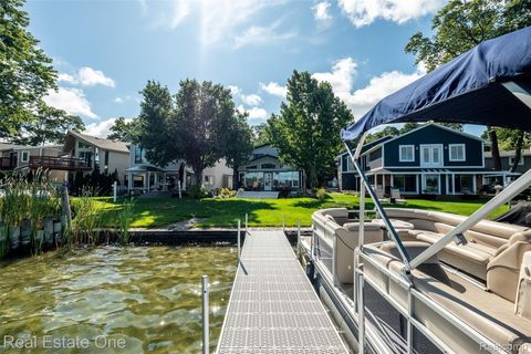 A home in Commerce Twp