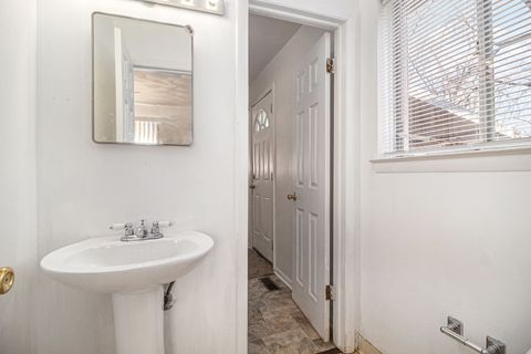 A home in YpsilantiCharterTownship_Washtenaw