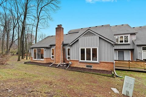 A home in Farmington Hills