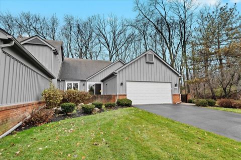 A home in Farmington Hills