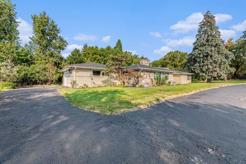 A home in Bloomfield Hills