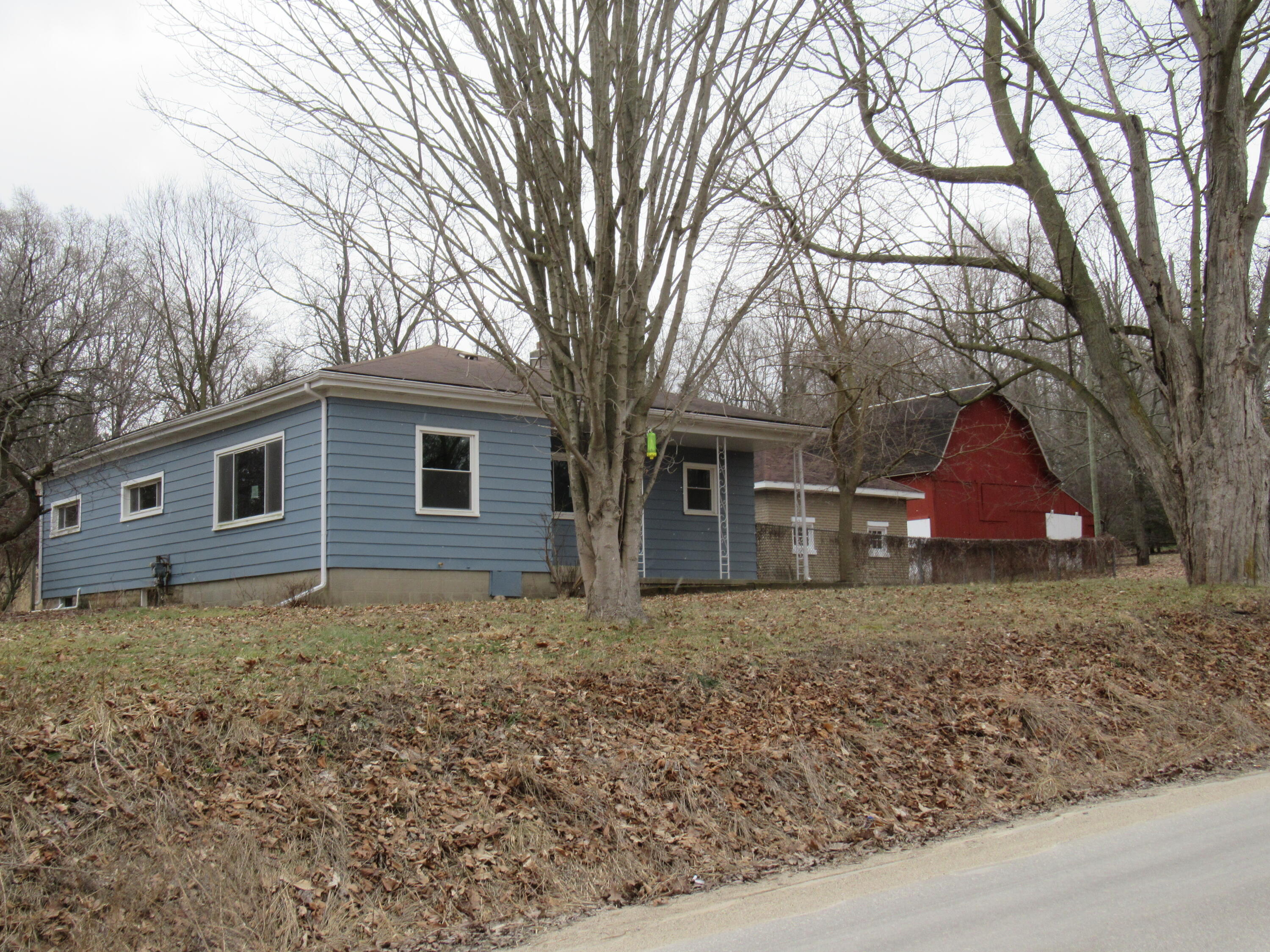 Listing image 4