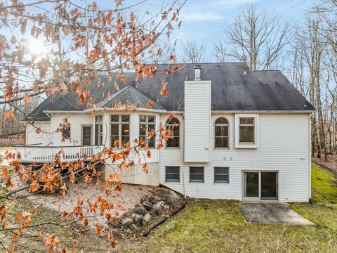 A home in Hartland Twp