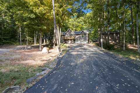 A home in Custer Twp