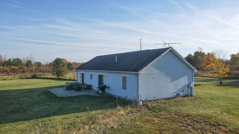 A home in Grand Blanc Twp