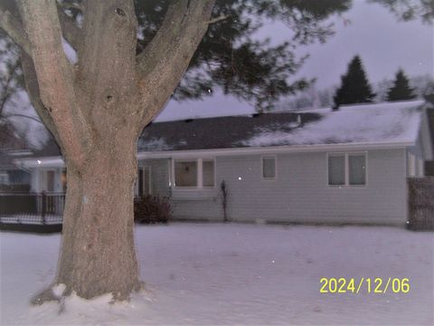 A home in City of Tawas