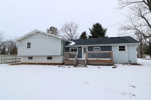 A home in Yale