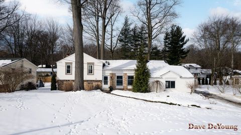 A home in Ferrysburg