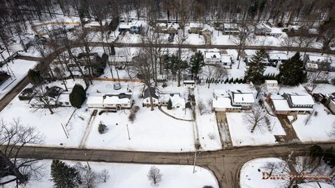 A home in Ferrysburg