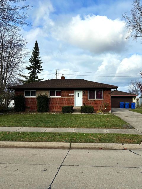 A home in Warren