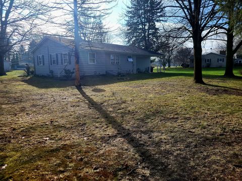 A home in Decatur Vlg