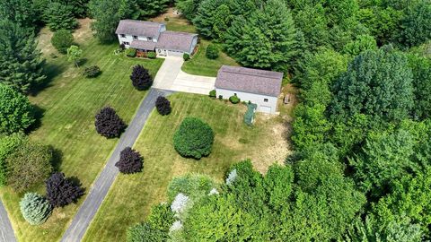 A home in Long Lake Twp