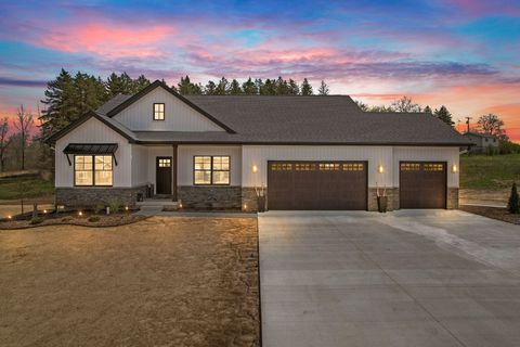 A home in Fenton Twp