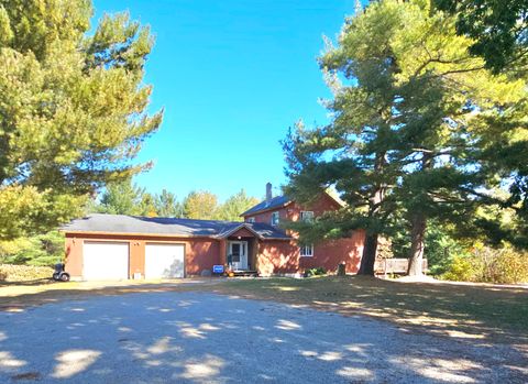 A home in South Arm Twp