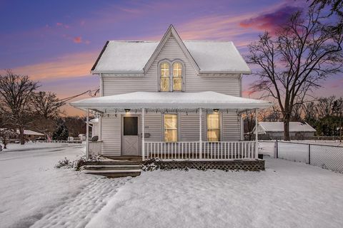 A home in Niles