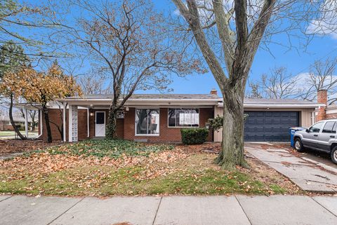 A home in Warren