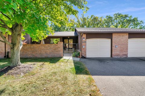 A home in Southfield