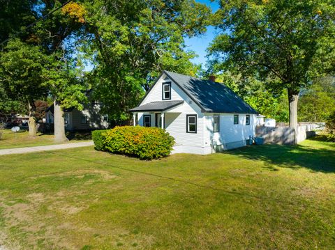 A home in Muskegon Twp