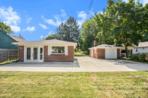 A home in Schoolcraft Twp