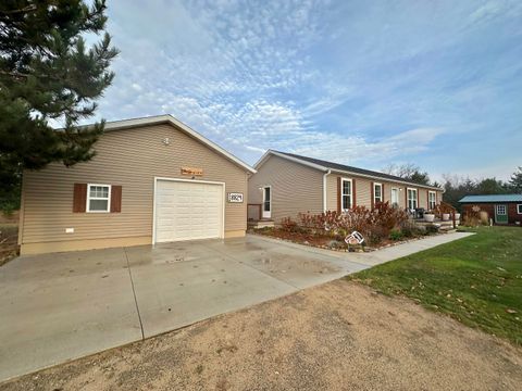 A home in Rapid River Twp