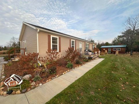 A home in Rapid River Twp