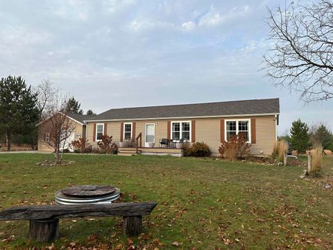 A home in Rapid River Twp