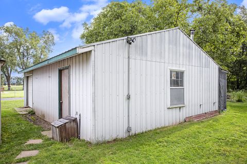 A home in Fredonia Twp