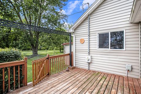 A home in Fredonia Twp