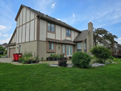 A home in Macomb Twp