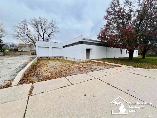 Monroe, Michigan 48162, United States, ,Commercial,Active,13031