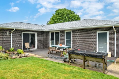 A home in Schoolcraft Twp