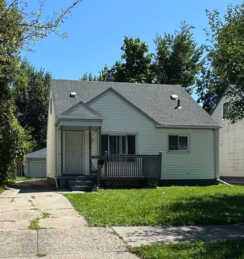 A home in Warren