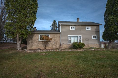 A home in Fenton Twp