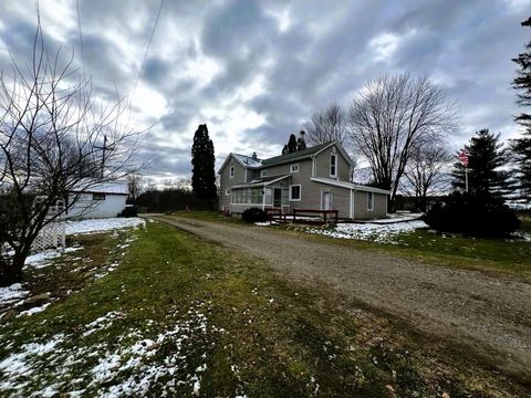 A home in Fenton Twp