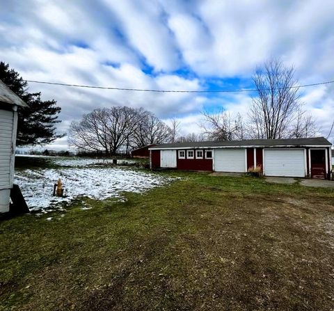 A home in Fenton Twp