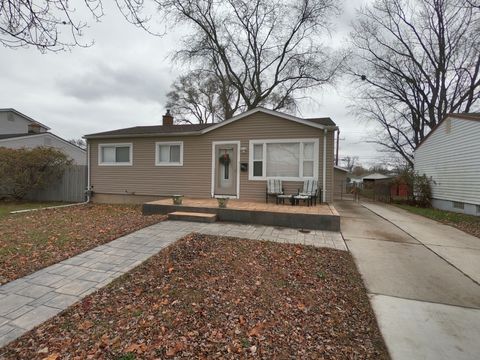 A home in Warren