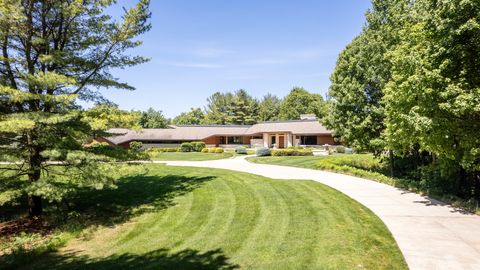 A home in Laketown Twp